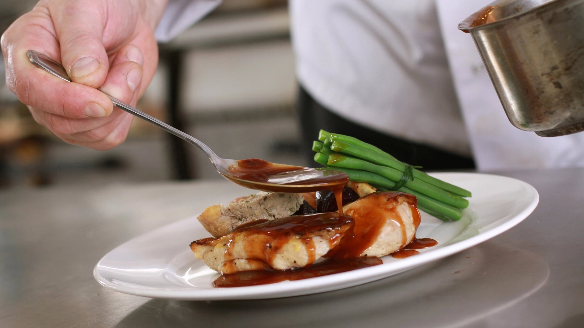 Plateau repas équilibré prêt à livrer